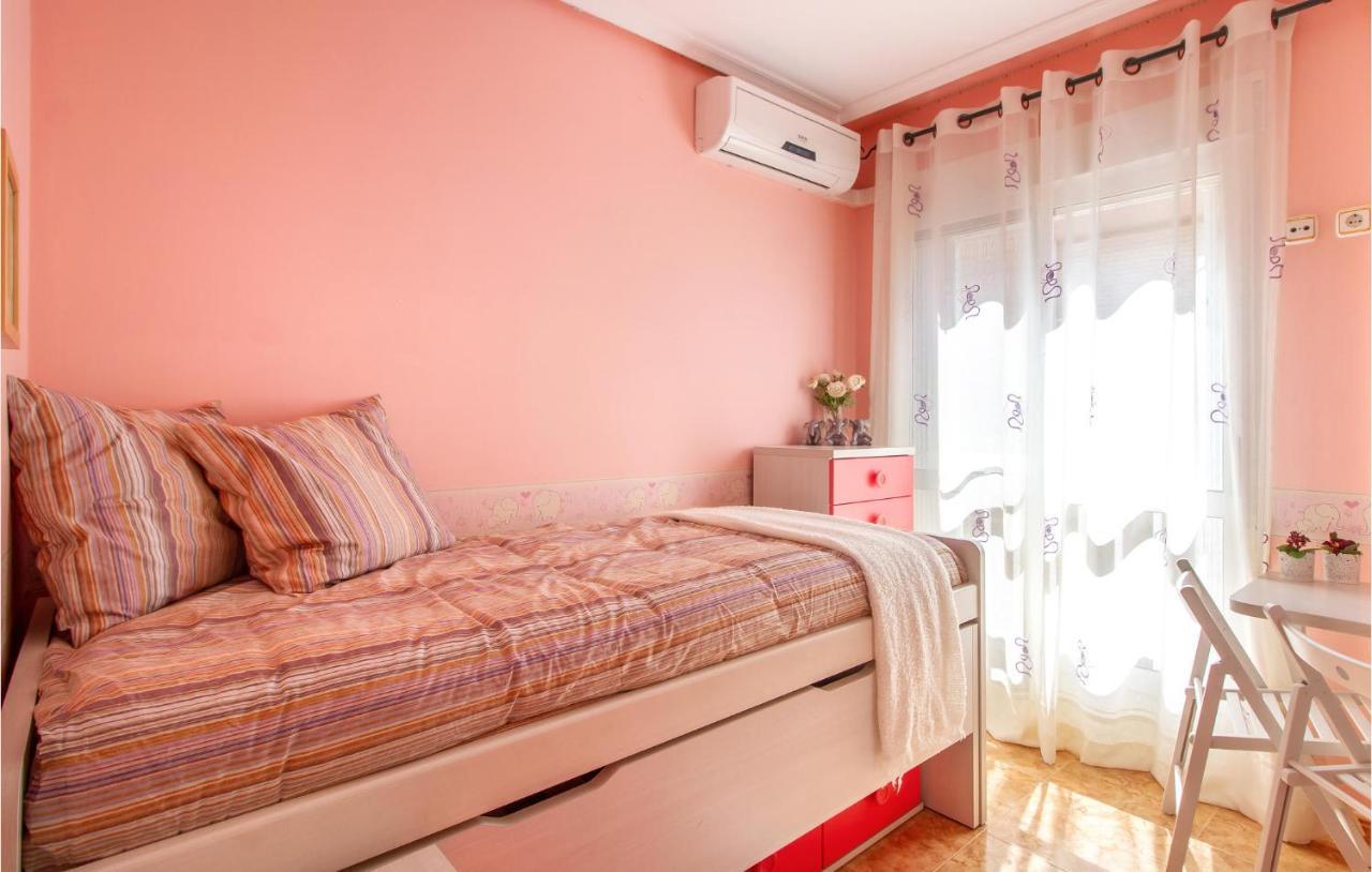 Cozy Apartment In Aguilas With Kitchen Екстер'єр фото